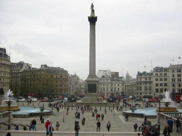 Trafalgar_Square
